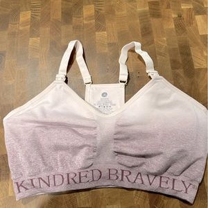 Kindred bravely nursing sports bra